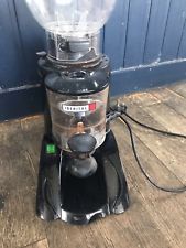 Inertial black coffee grinder
