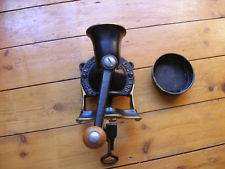 Vintage Cast Iron Spong No.1 Coffee Grinder with dispenser Tray Made in England