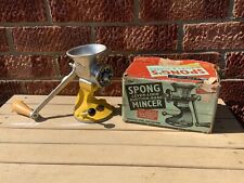 Vintage 1950s Yellow Spong Model 601 Mincer in Great Condition In Box